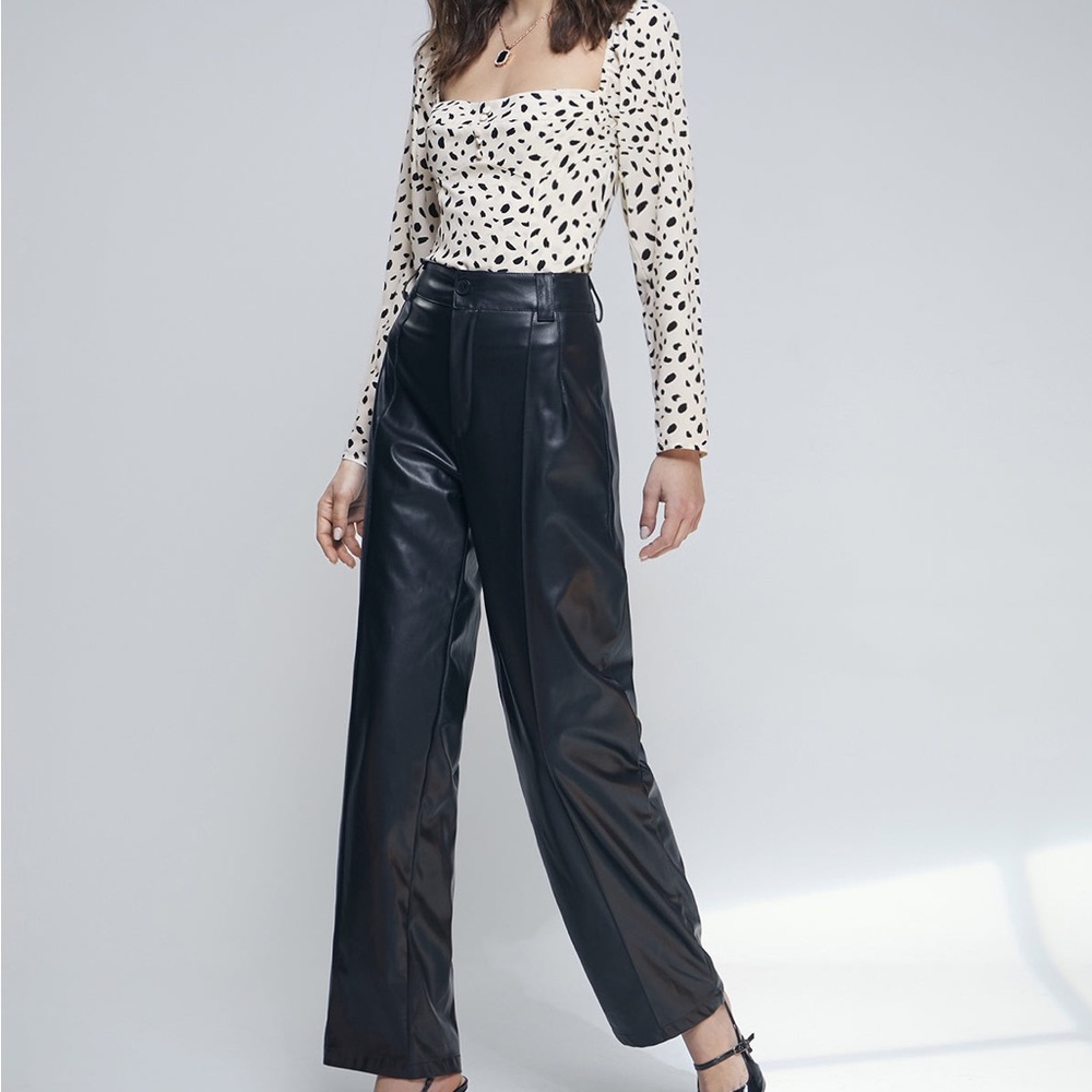 Speckled Polka-Dot Square-neck, long sleeve top BNWT